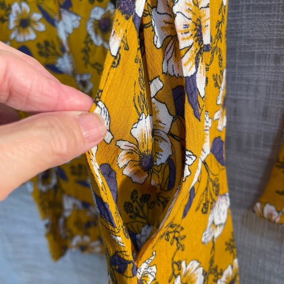 Floral flowy top - Picture 5 of 6